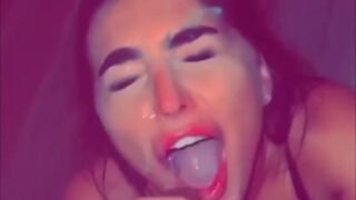 Emily Rinaudo Leaked Onlyfans – Cumshot The Face